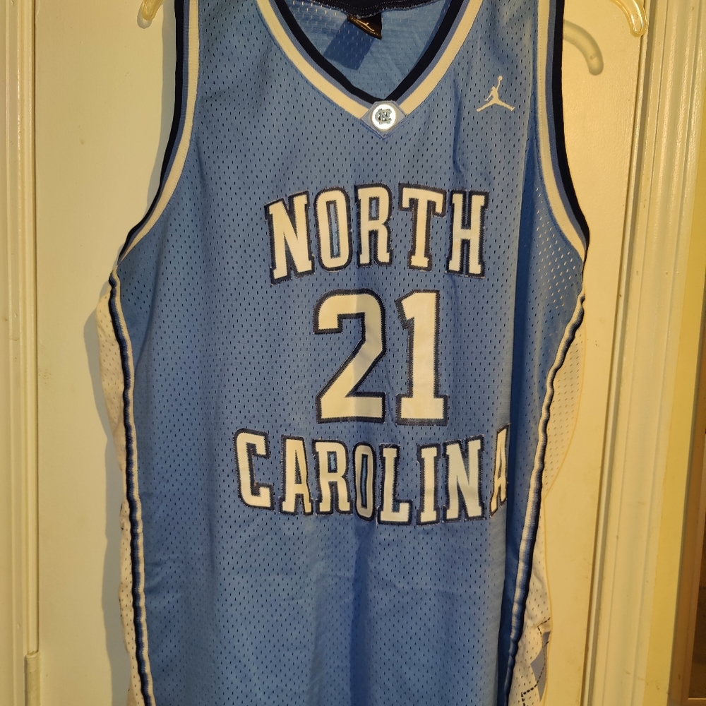 University of North Carolina Tarheels #21 Nike Elite Jersey 2XL Great Condition